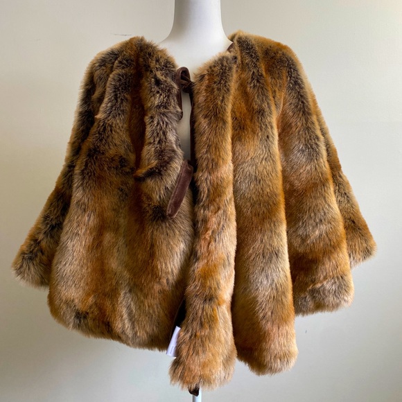 Nicole Miller Jackets & Blazers - Stunning thick and heavy faux fur shawl with three velvety ties